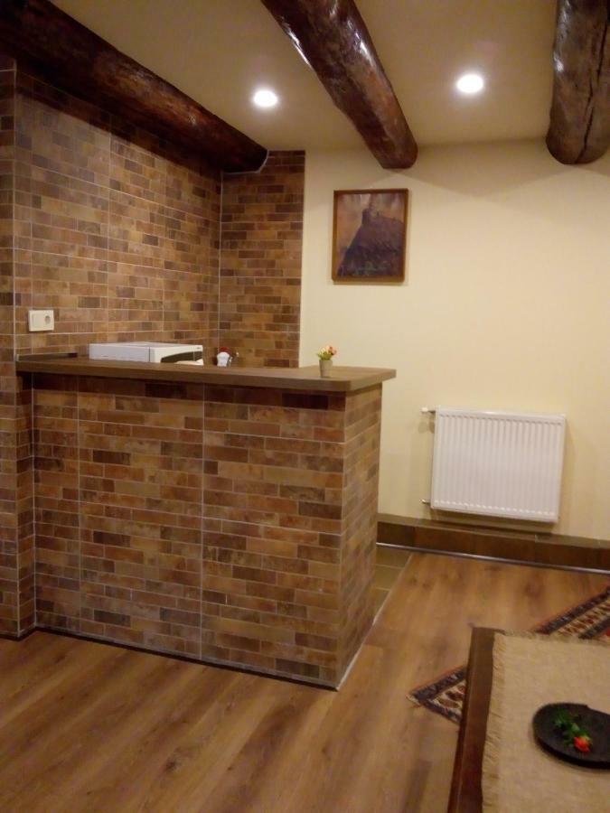 טביליסי Low Budget Room With King Size Bed מראה חיצוני תמונה